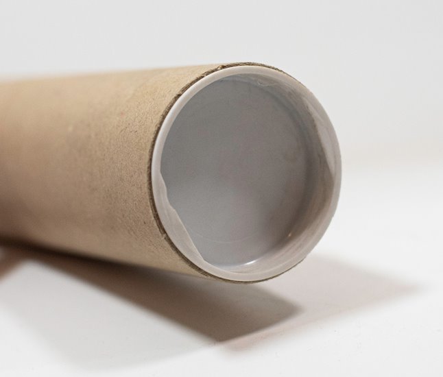 TUBA TEKTUROWA 150/750mm CARDBOARD TUBE WITH 2 WHITE TUBE CAPS